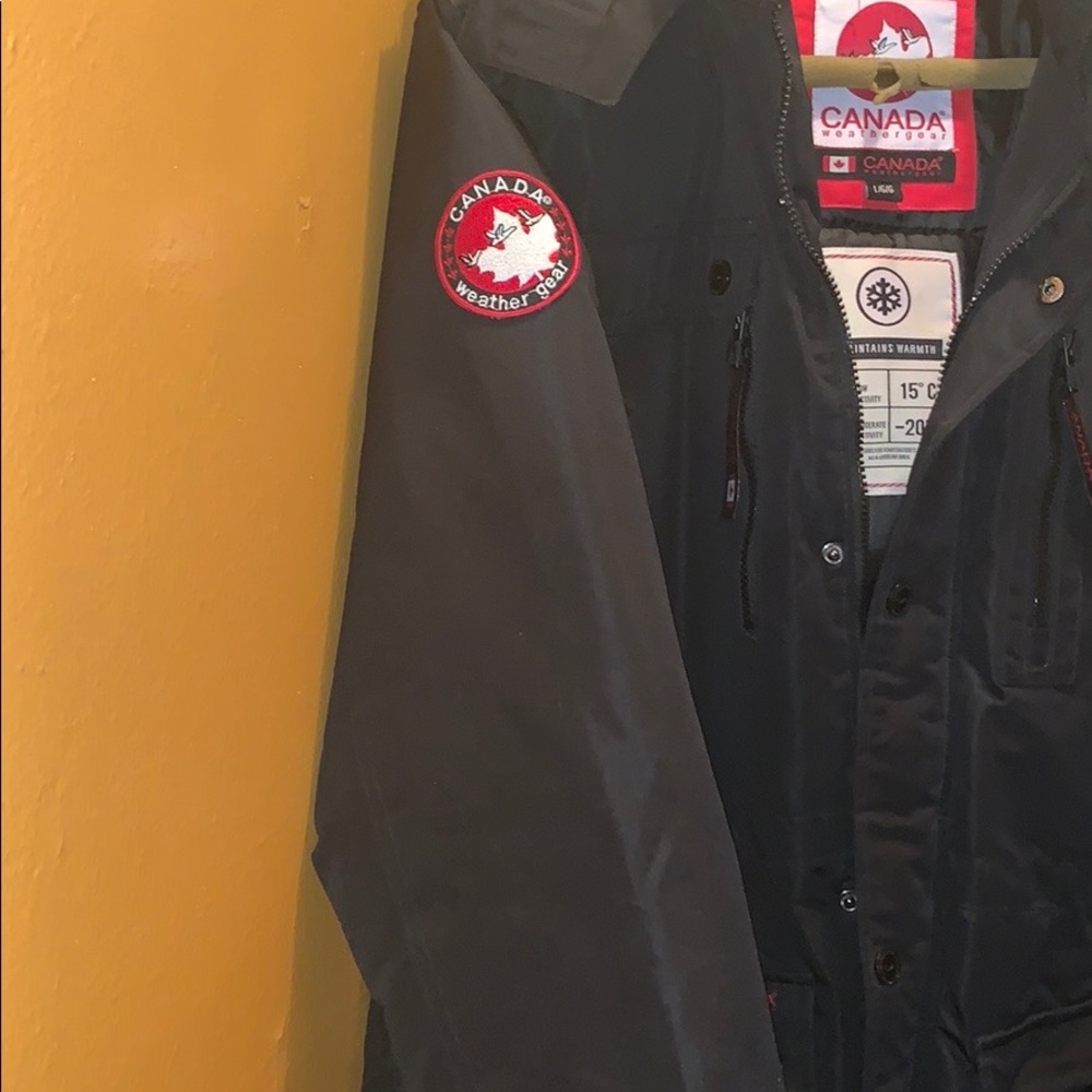 Canada goose coat - Picture 2 of 4